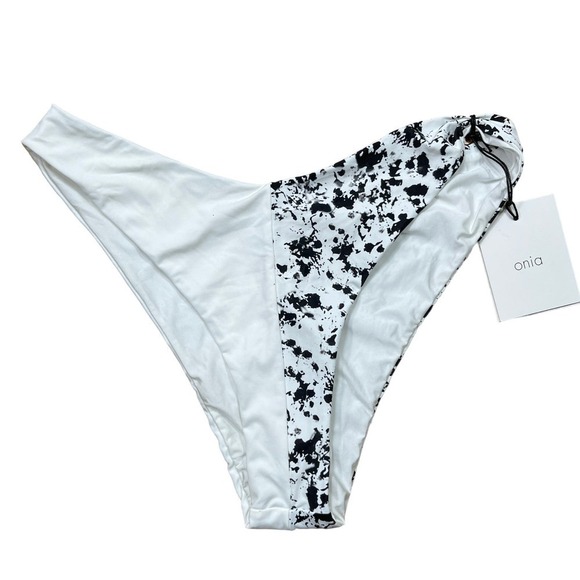 Onia Swim NWT Carmen Reversible Black White V-Waist Bikini Bottom Large - Picture 2 of 12